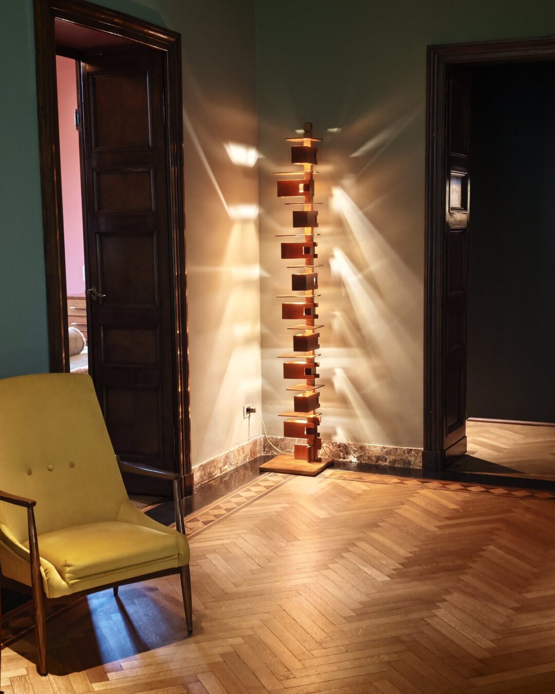 lake-como-design-festival-2026-lampada-scultura-legno
